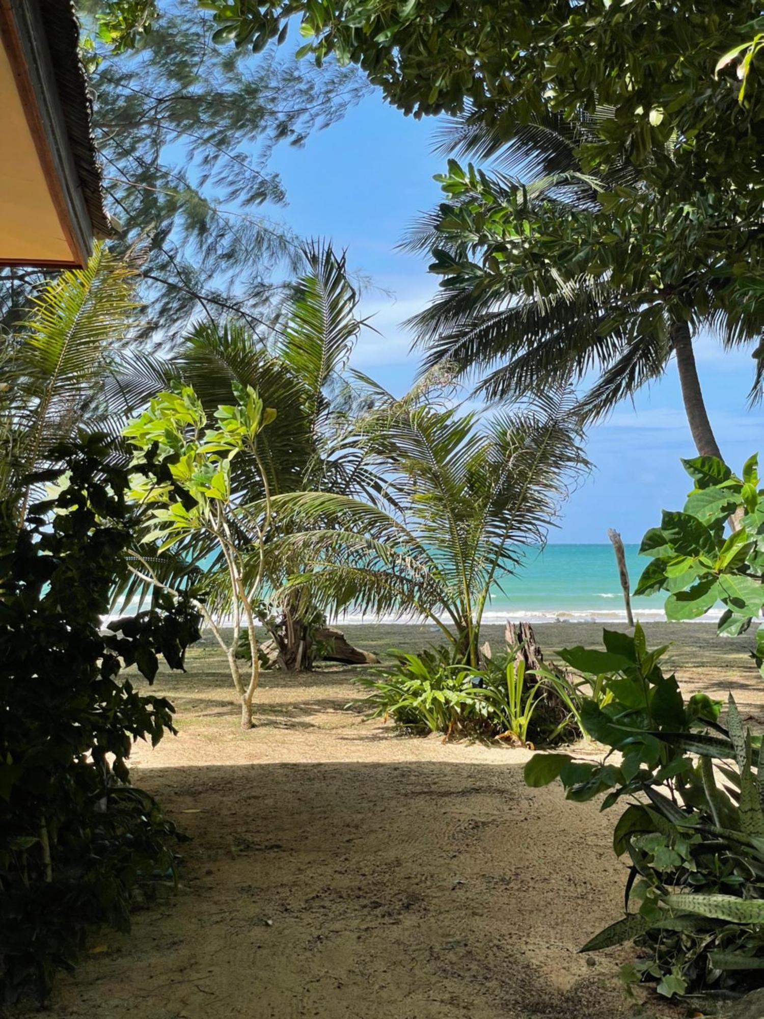 Baanyaiguesthouse Koh Mak Luaran gambar